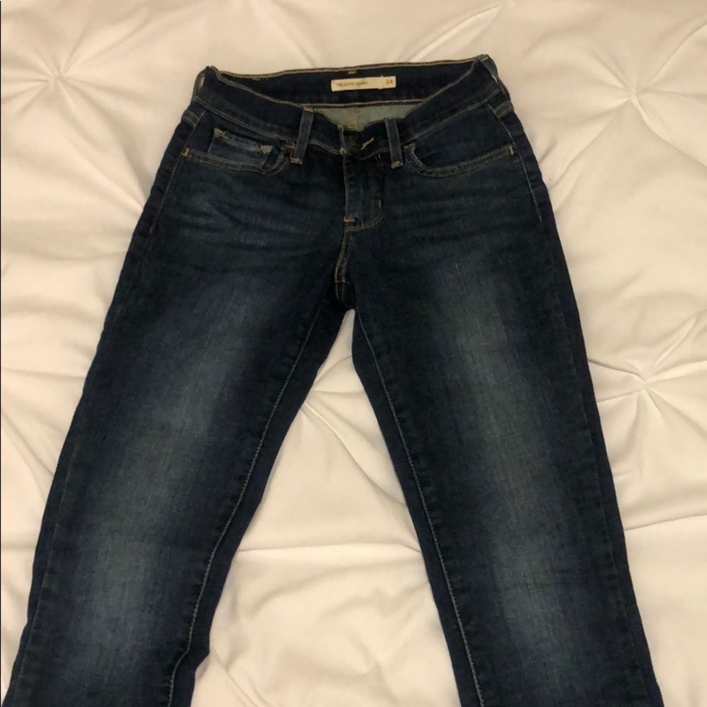 Levi’s 710 Jeans - Picture 2 of 5